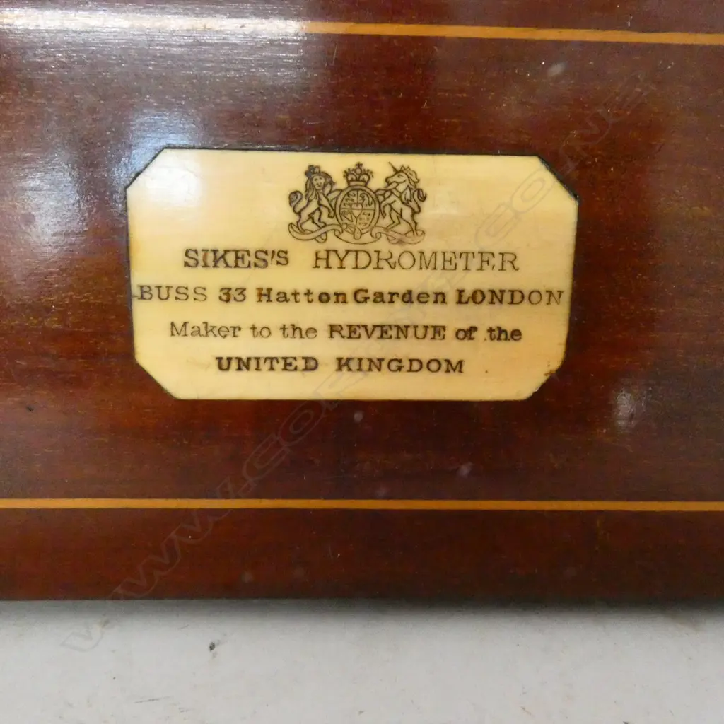 SIKES's HYDOMETER by BUSS, 33 HATTON GARDEN, LONDON, IN MAHOG CASE,  REPLACEMENT THERMOMETER Image 1++
